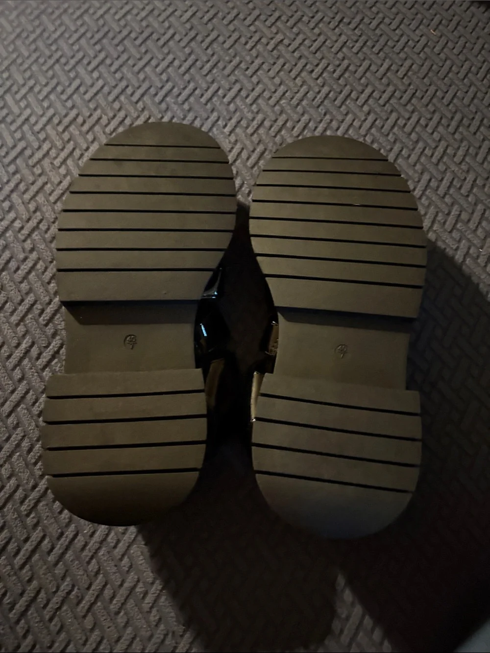 Women’s Faux Patent Leather Black Fisherman Sandals